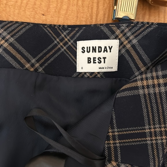 Mini Plaid Skirt - Picture 4 of 5